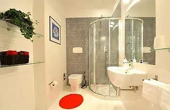 לינה וארוחת בוקר B&B Amor